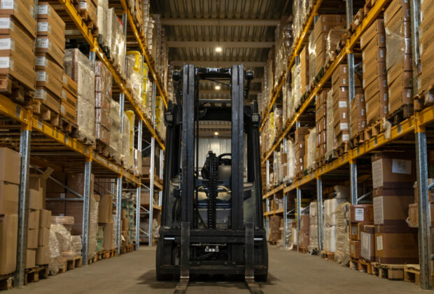 Optimisez votre supply chain : les avantages du stockage logistique personnalisé