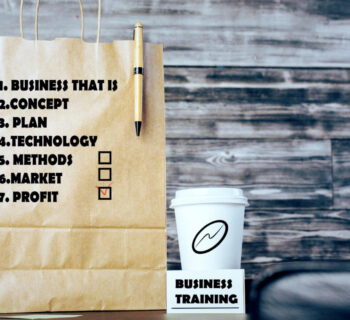 Pourquoi choisir le sac kraft personnalisé dans la stratégie marketing de son entreprise ?